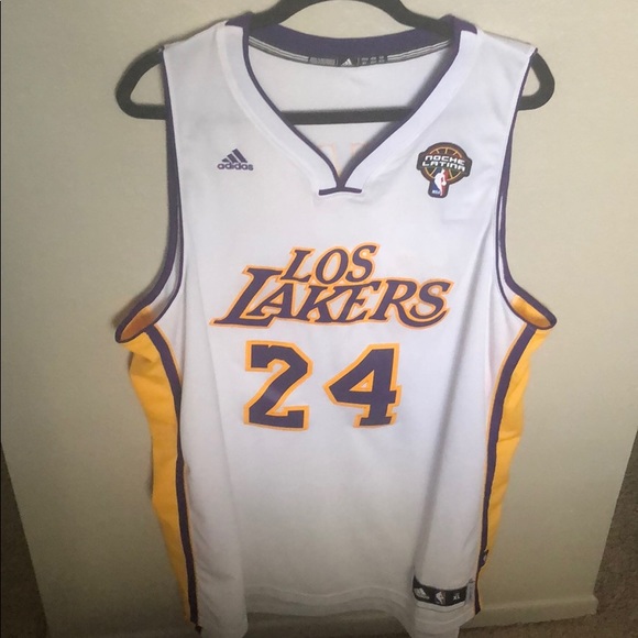 los lakers jersey noche latina